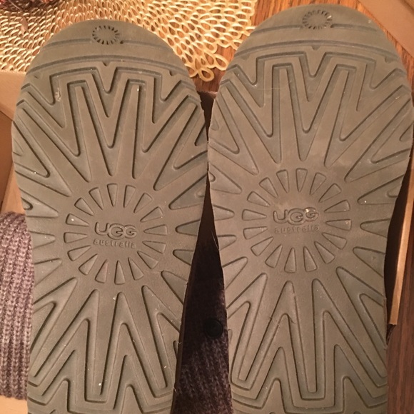 UGG Boots - Picture 5 of 5